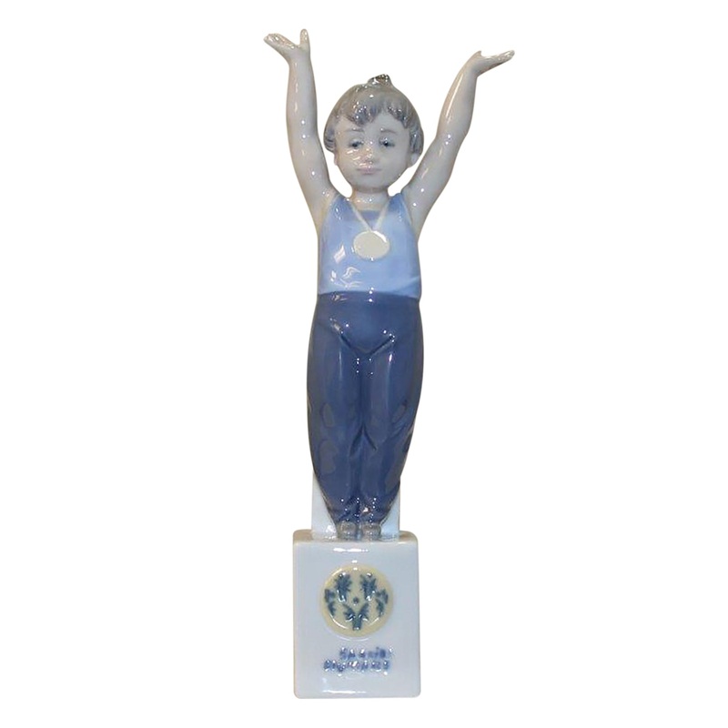 Lladr Figurine: Special Champion