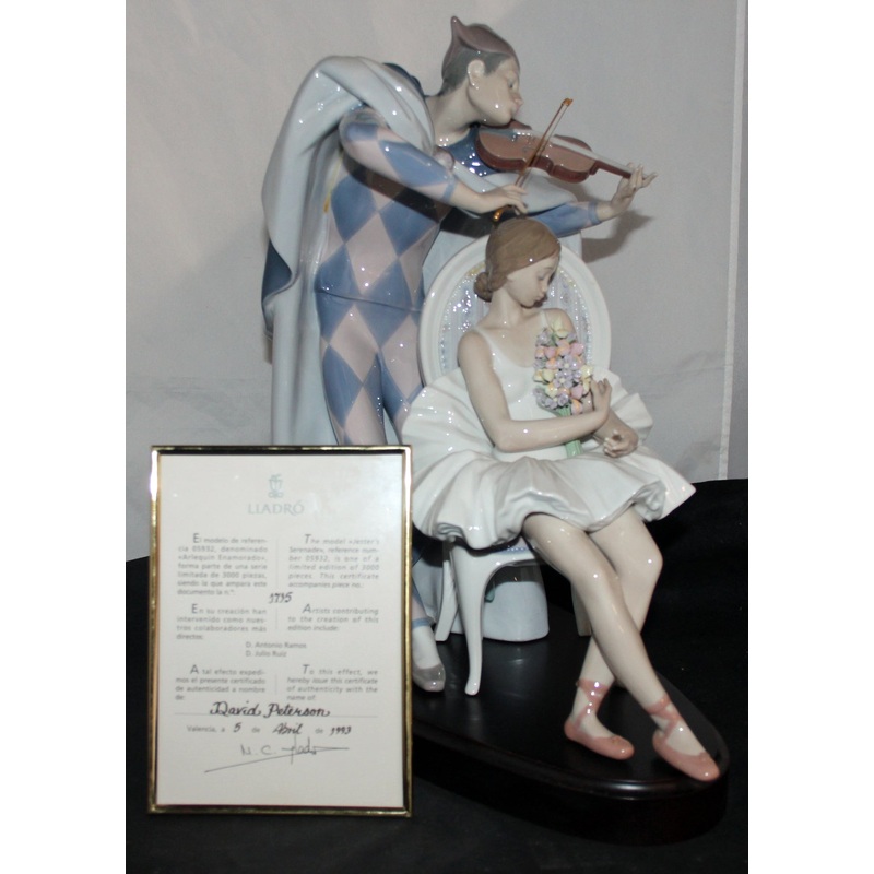Lladro Figurine: 5932 Jester Serenade With Certification - As Is