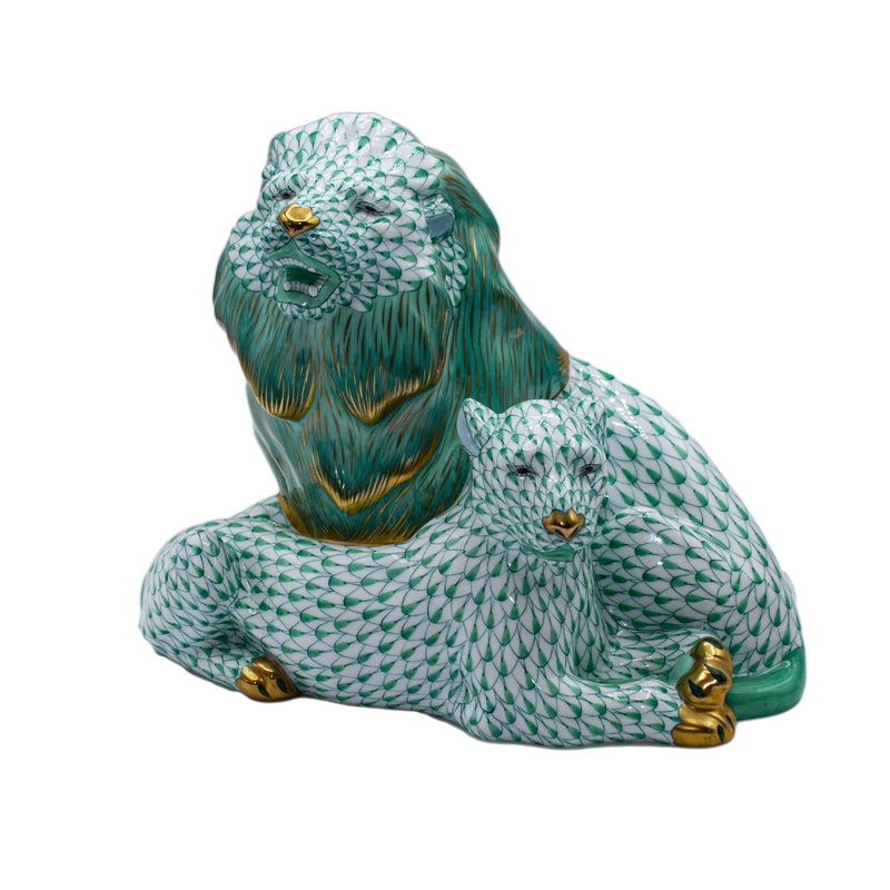 Herend Figurine: 15352 Pair of Lions - Green