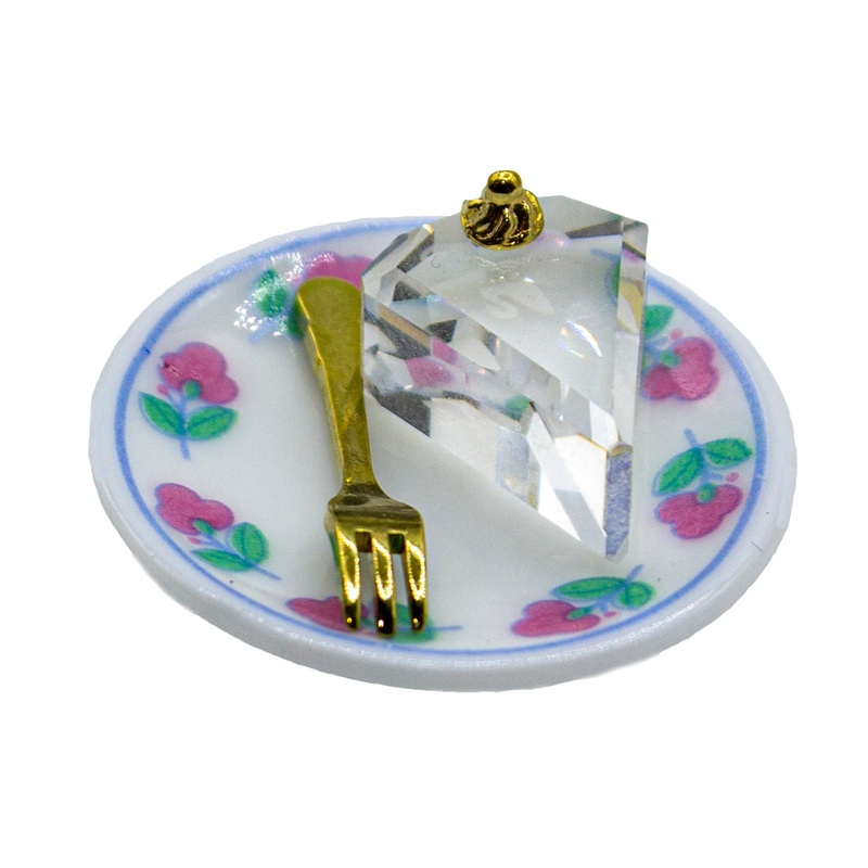 Swarovski Figurine: 174106 Piece of Cake