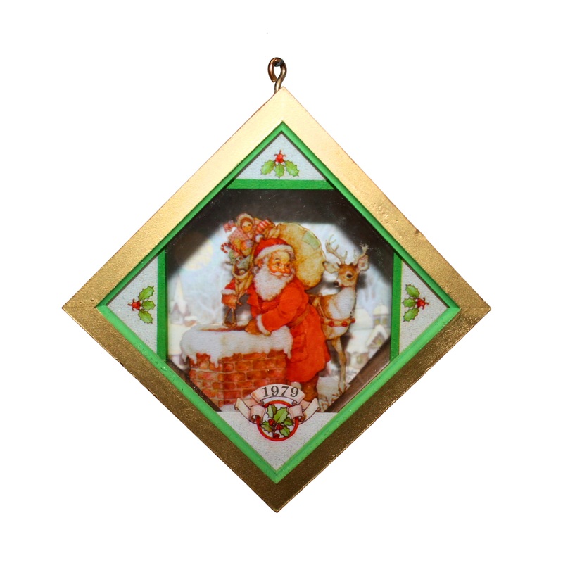 Hallmark Ornament: 1979 Christmas Eve Surprise  | QX1579