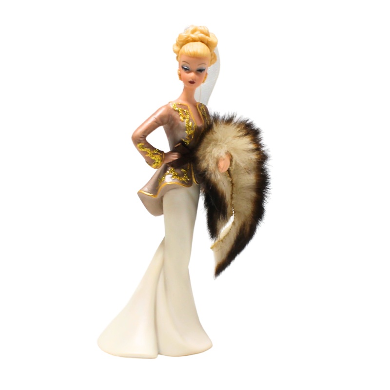 Hallmark Ornament: 2009 Capucine | QXC9012