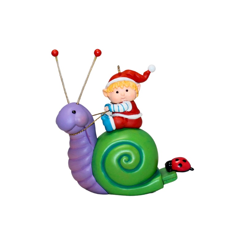 Hallmark Ornament: 2002 Christmas Growth Chart | QX8896