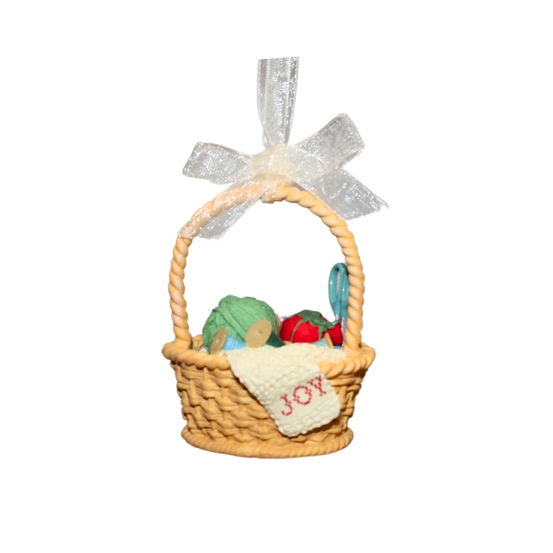 Hallmark Ornament: 2003 Basket of Joy | QXG8599