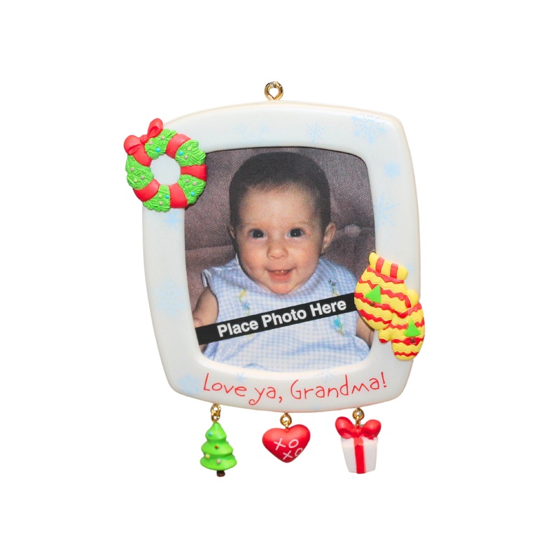 Hallmark Ornament: 2003 Love Ya, Grandma! | QXG8917