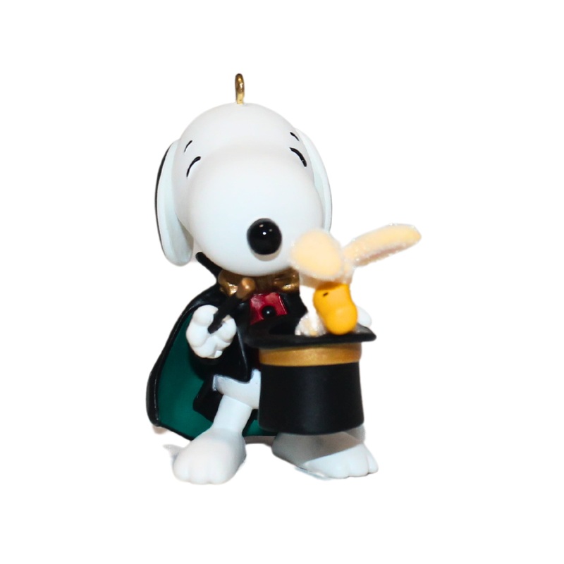 Hallmark Ornament: 2005 Snoopy The Magnificent | QX2132