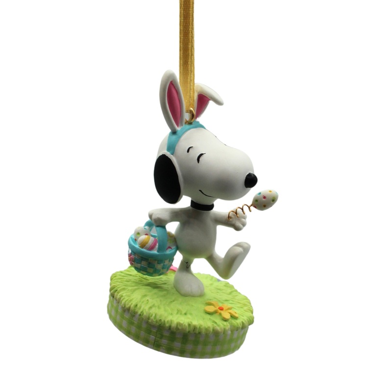 Hallmark Ornament: 2004 It's the Easter Beagle! | QE08361 | Peanuts