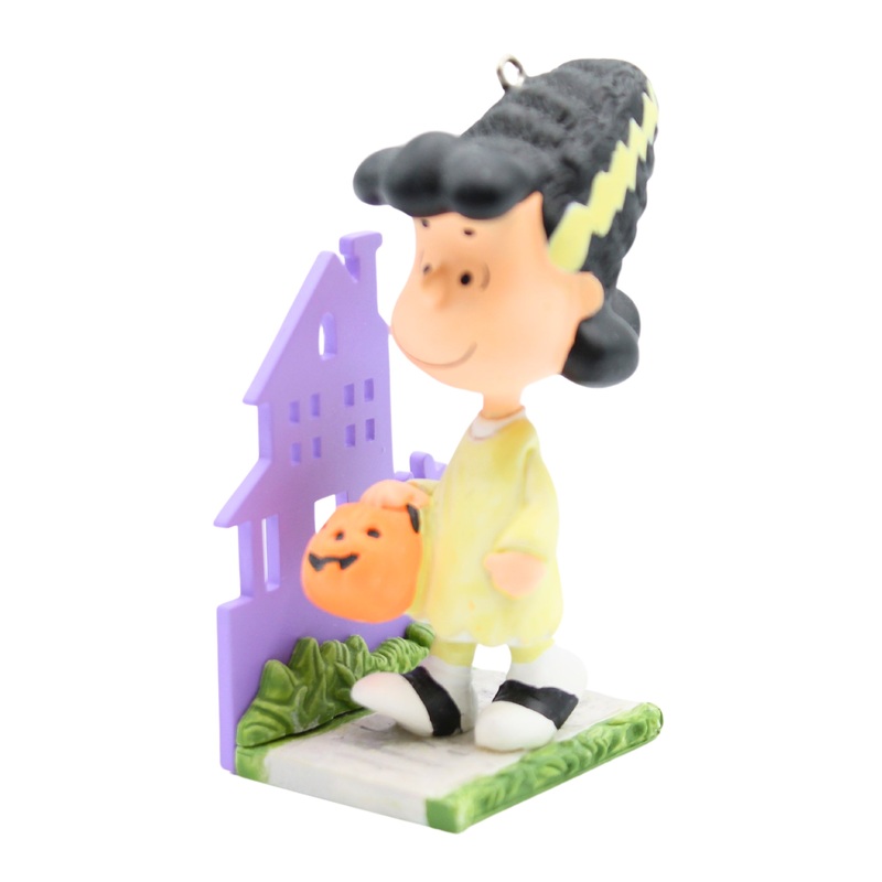Hallmark Ornament: 2011 A Monstrously Pretty Bride | QFO5209 | Sally