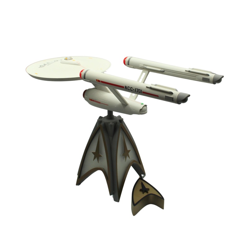 Hallmark: QXI6004 U.S.S. Enterprise Tree Topper | Star Trek