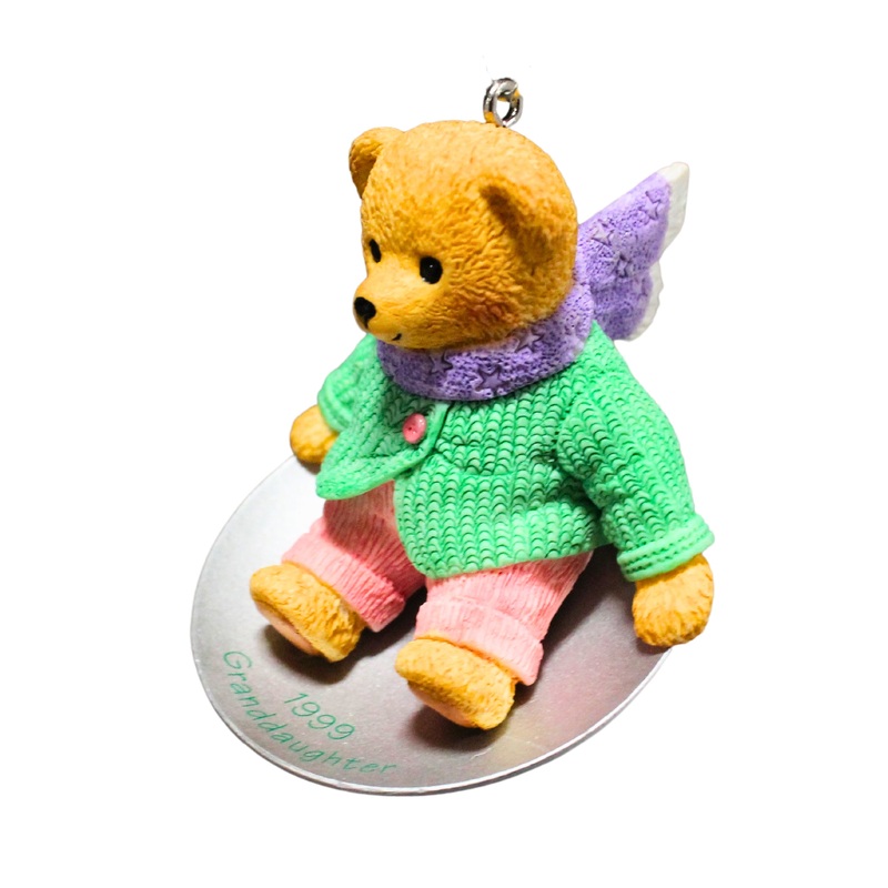 Hallmark Ornament: 1999 Granddaughter | QX6739