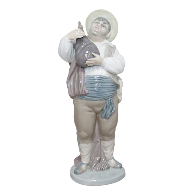 Lladr Figurine: 5165 A Toast by Sancho