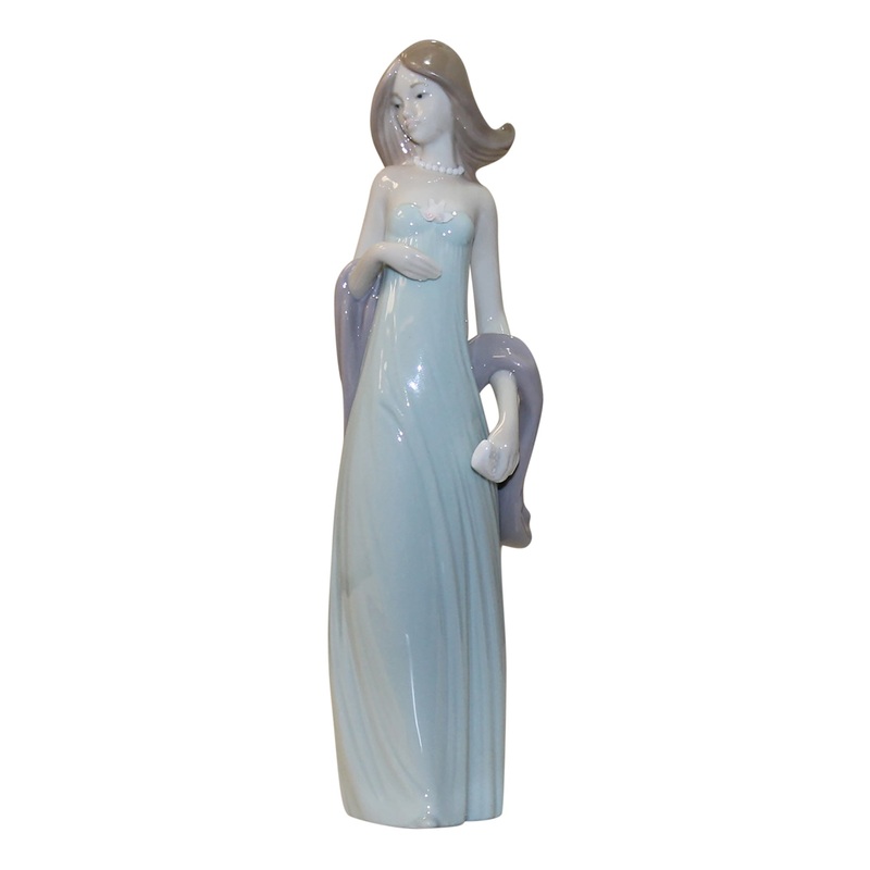 Lladr Figurine: 5487 Ingenue