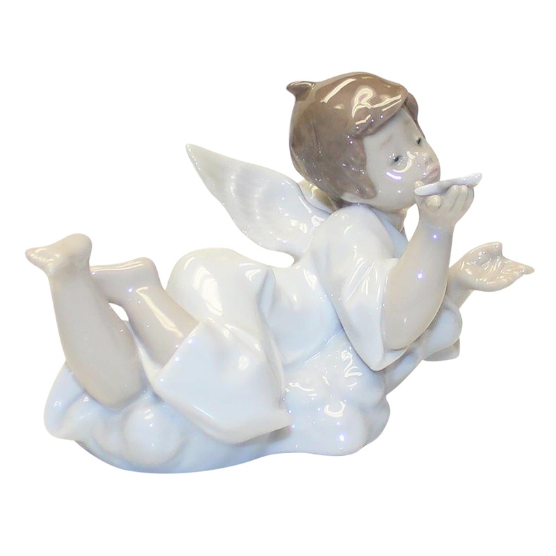 Lladr Figurine: 5725 Making a Wish