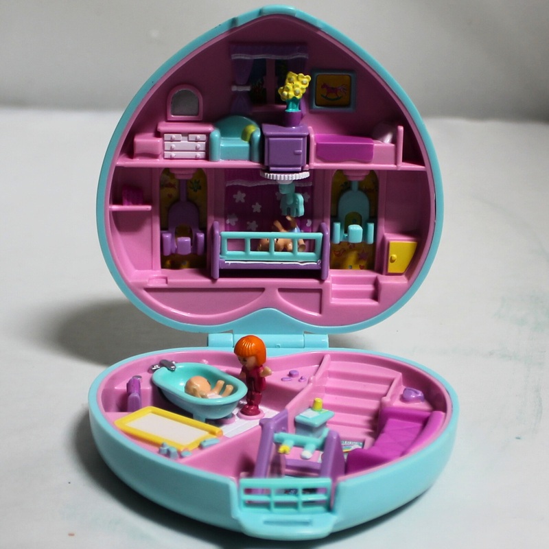 Polly Pocket: Babytime Fun Nursery Compact Playset