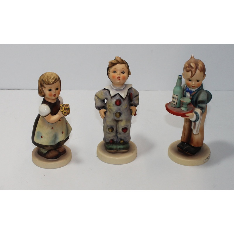 Hummel Figurine Lot For Mother, Carnival, Waiter - Waiter  chip on hair (AP )