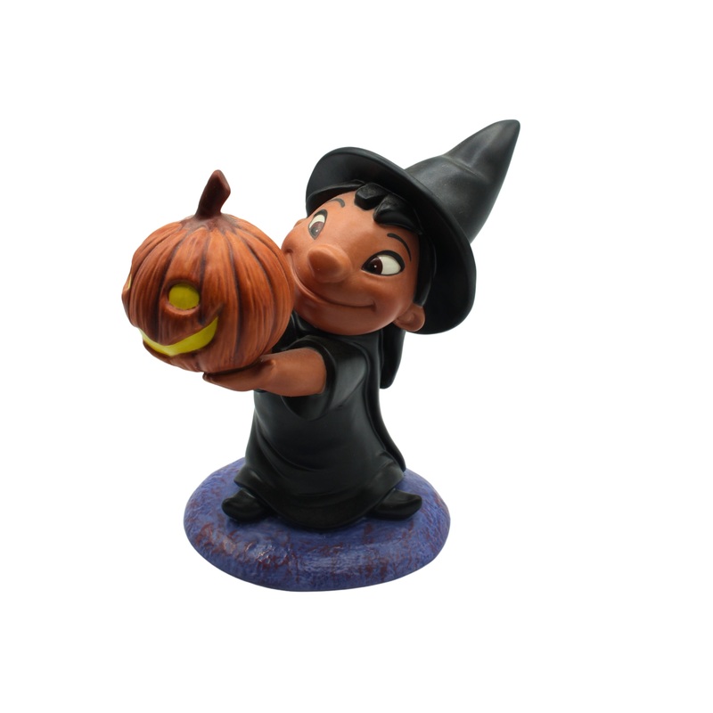 WDCC Lilo - or Treat! | 4001760 | Disney's Lilo and Stitch