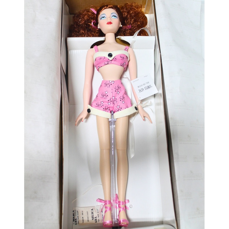 Ashton Drake, Simply Gene, Pink