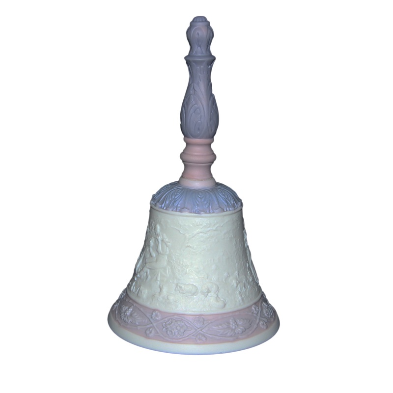 Lladr Figurine: 17542m Eternal Love Matte