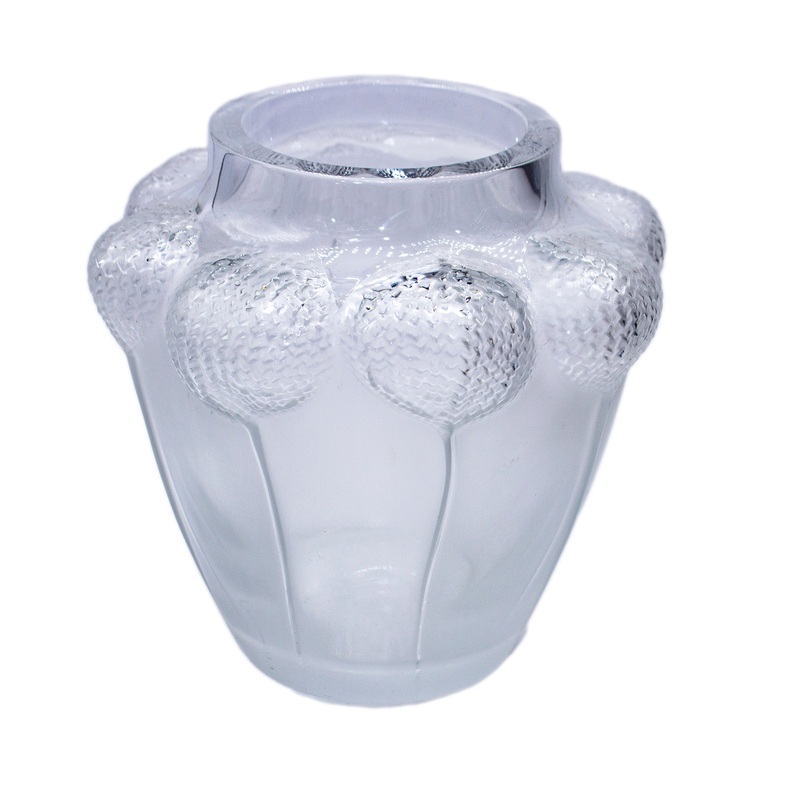 Lalique Tableware: 12489 Bali Flower Vase