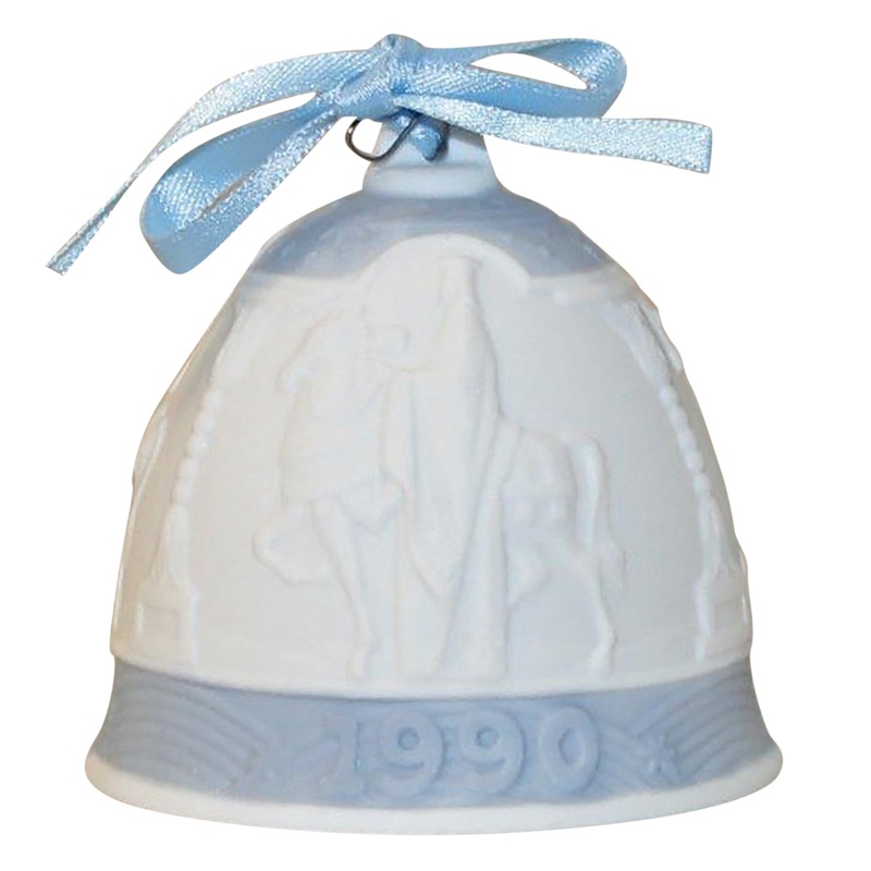 Lladr Figurine: 5641 Christmas Bell 1990