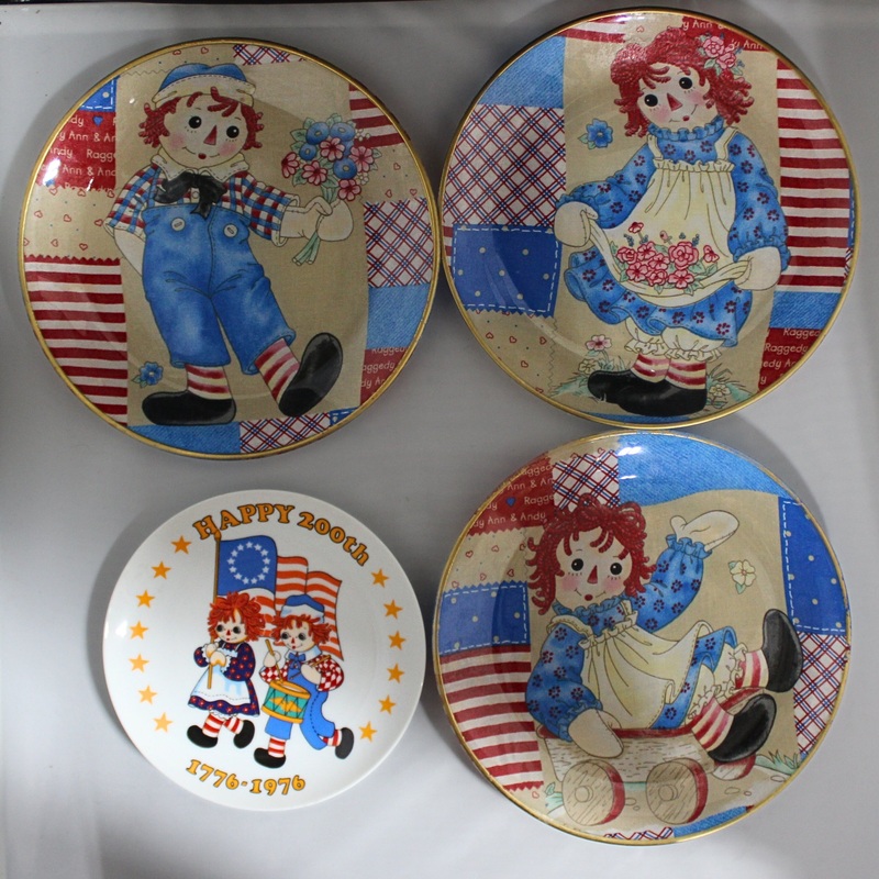 Lot of 4: Raggedy Ann Plates