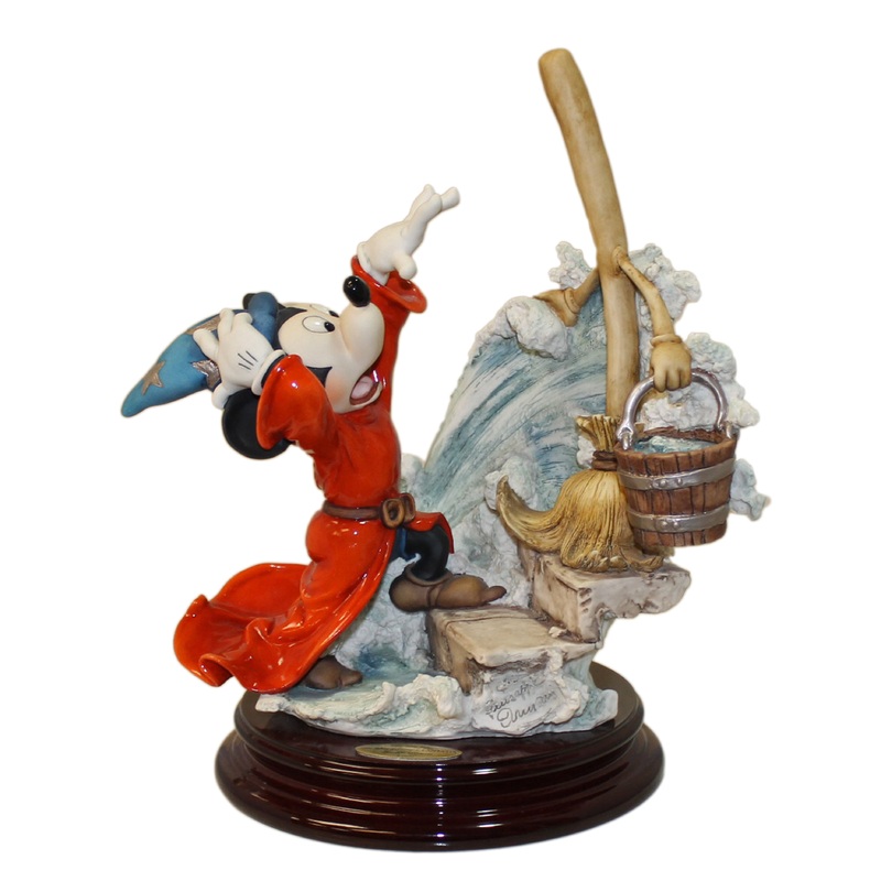 Giuseppe Armani Figurine: 325c The Sorcerer's Apprentice