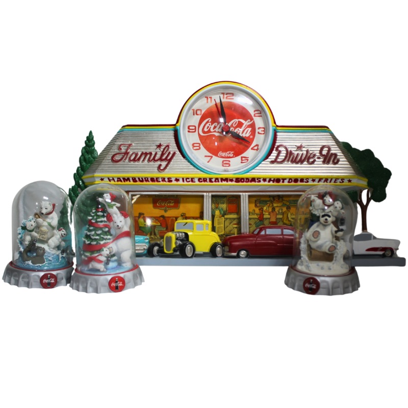 Lot of 4 Coca-Cola: Dine-In Sign & 3 Polar Bear Globes