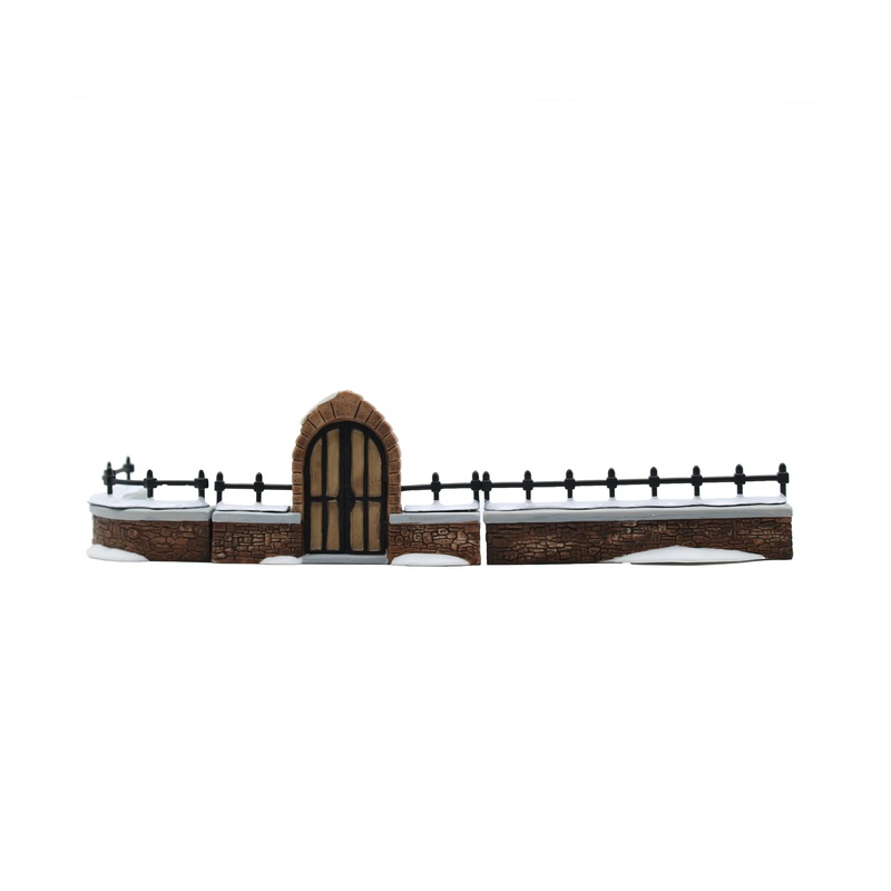 Department 56: 55638 Churchyard Fence & Gate - Set of 3