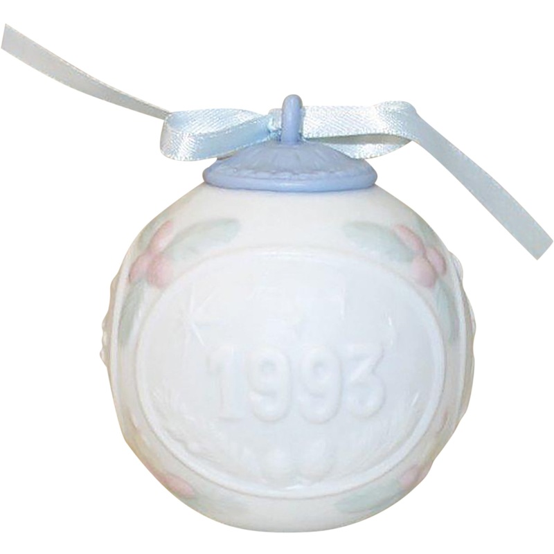 Lladr Figurine: 16009 Christmas Ball - 1993