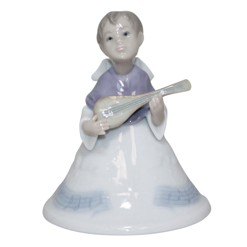 Lladr Ornament: 6498 Heavenly Musician