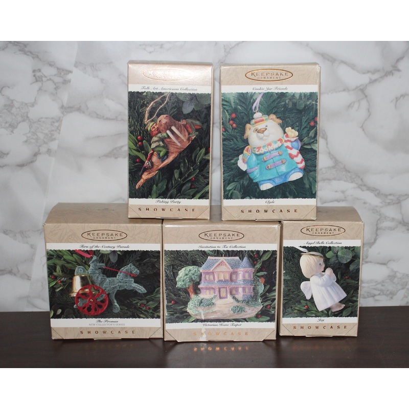 Lot of 5 Hallmark Ornaments - Showcase Pieces, & More