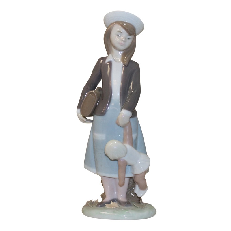 Lladr Figurine: 5218 Autumn