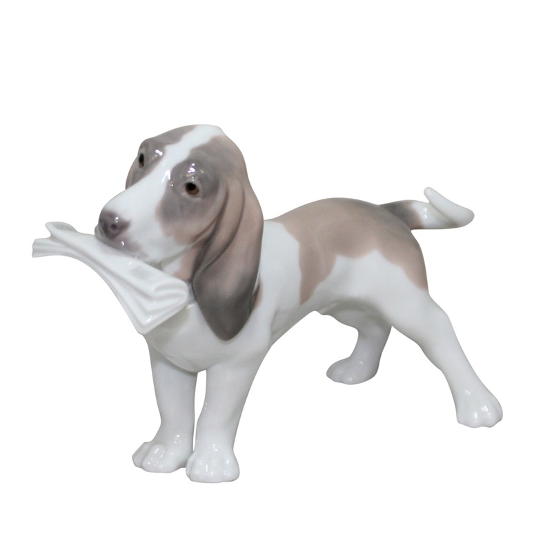 Lladr Figurine: 6398 Morning Delivery