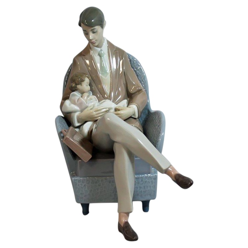 Lladr Figurine: 6504 Daddy's Blessing
