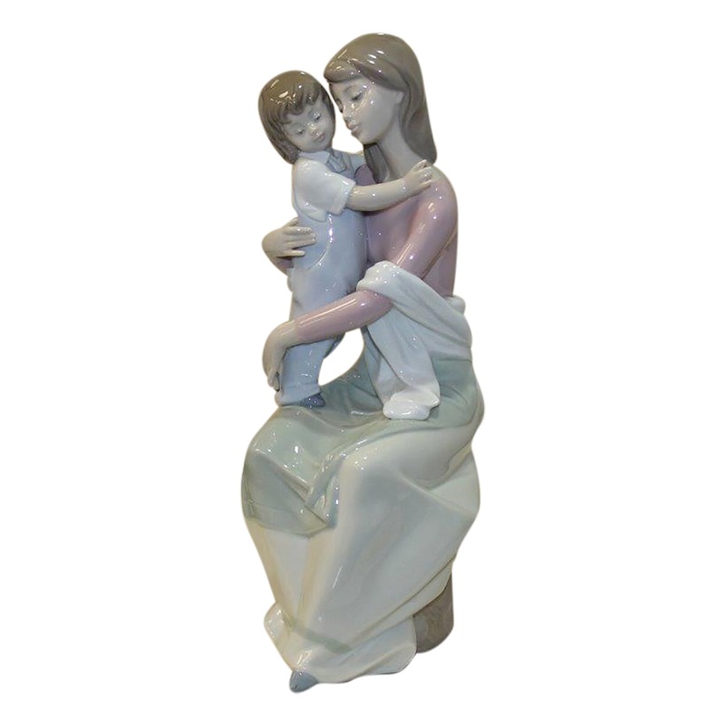 Lladr Figurine: 6634 A Mother's Love