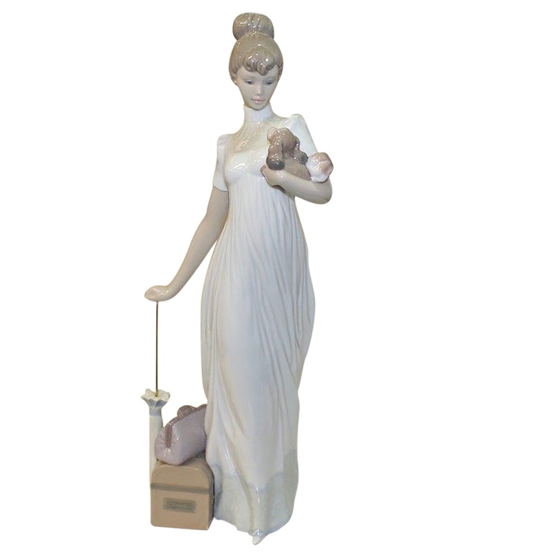 Lladr Figurine: 6753 Traveling Companions
