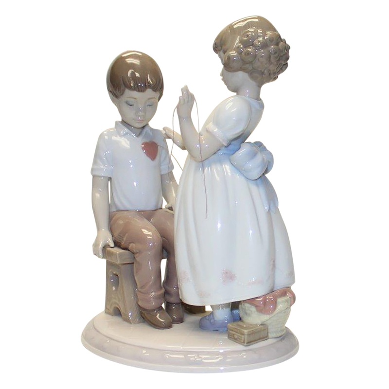 Lladr Figurine: 6906 With All My Heart