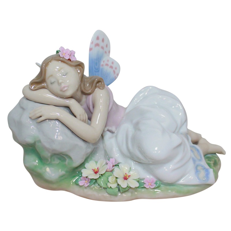 Lladr Figurine: 7694 Princess of The Fairies