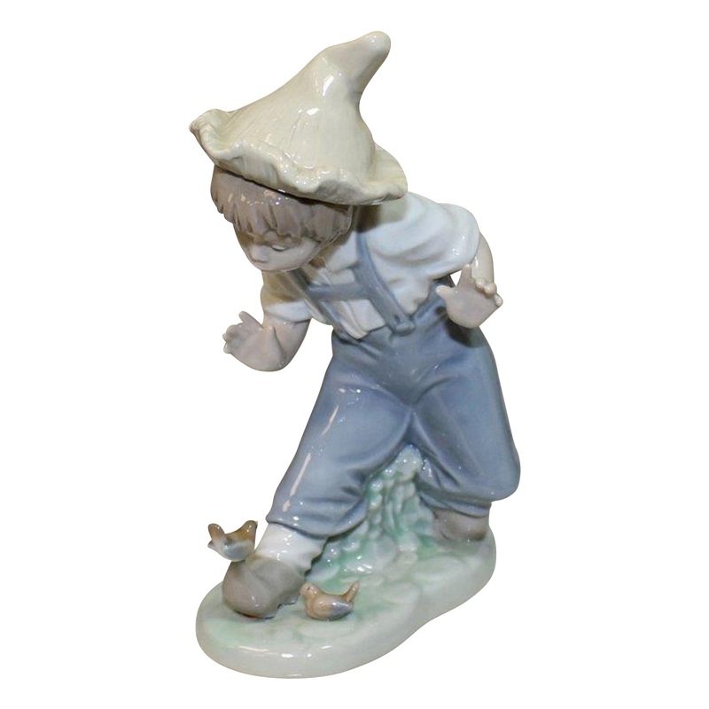 Lladr Figurine: Nao 1096 Little Visitors