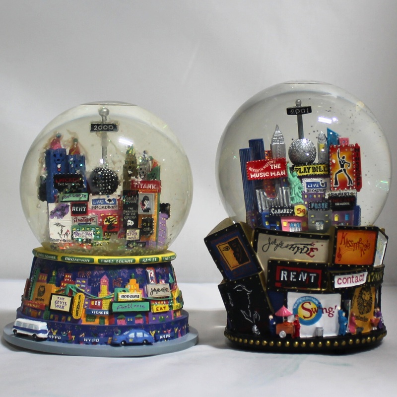 Lot of 2 Bloomingdale's Snowglobes: Broadway & Times Square