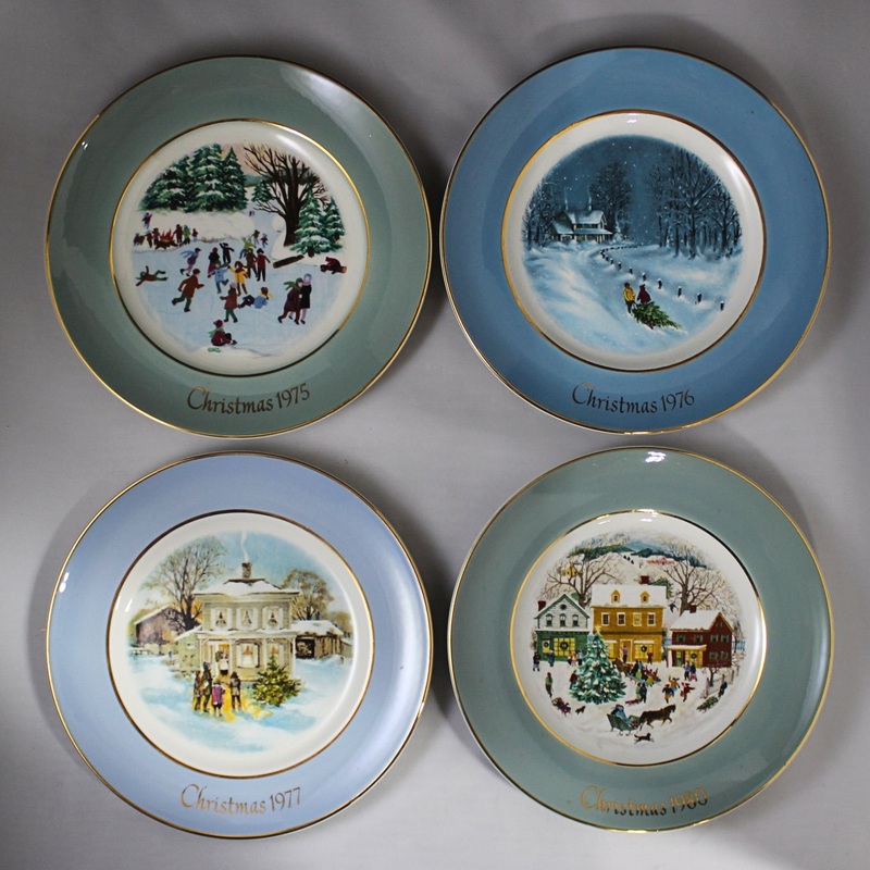 Lot of 4: Vintage 1970's Avon Christmas Plates
