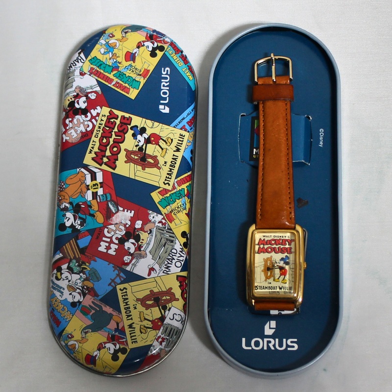 Lorus: Mickey Mouse Steamboat Willie Collectible Watch