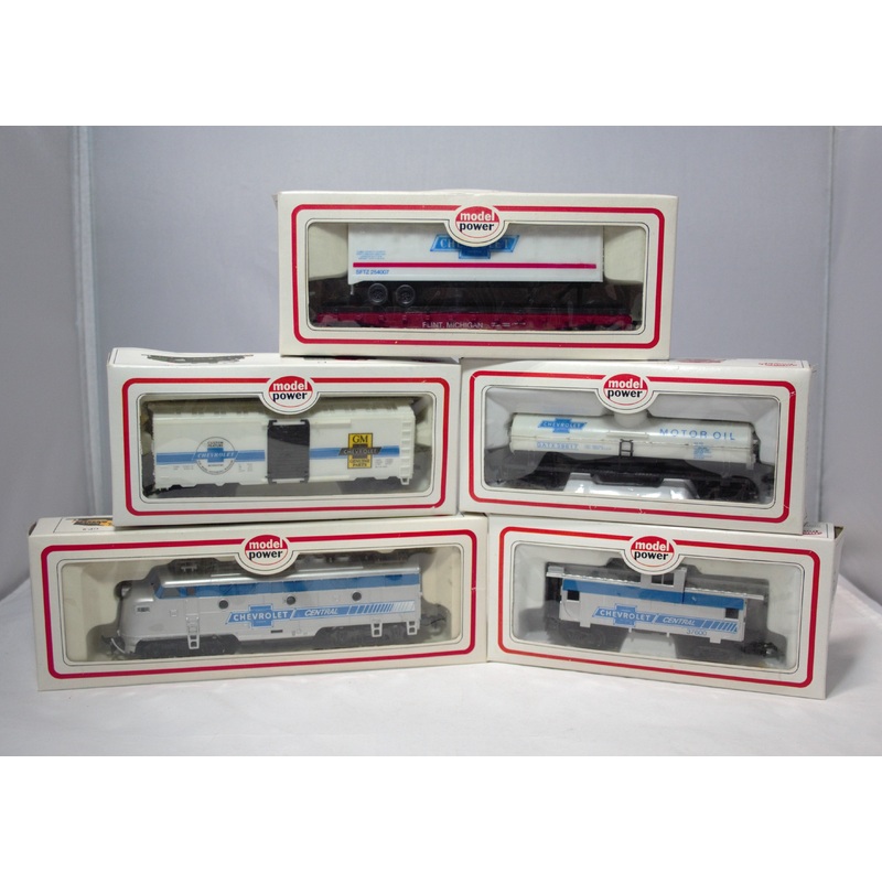 Lot of 5 Model Power Trains | Ho Scale | Chevrolet Engine, Caboose, Tanker