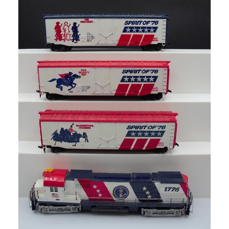 Spirit of 76 Tyco Train | Engine & Four Train Cars | Ho Scale