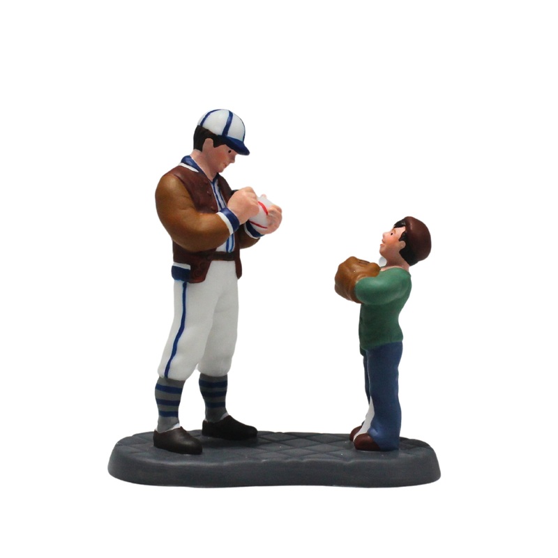Department 56: 59405 Can I Have Your Autograph?