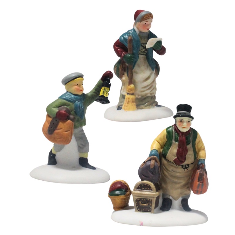 Department 56: 55603 Come Into The Inn - Set of 3
