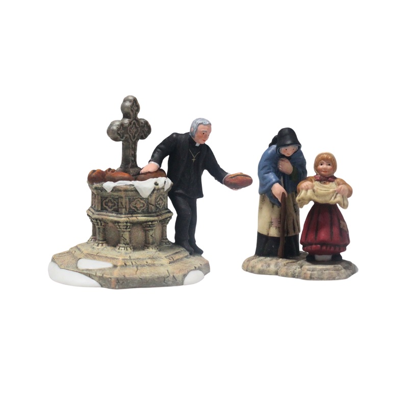 Department 56: 58566 The Charitable Vicar - Set of 2