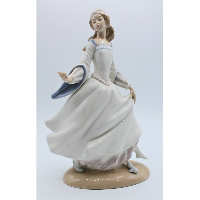 Lladr 4828 | Cinderella | Broken Finger