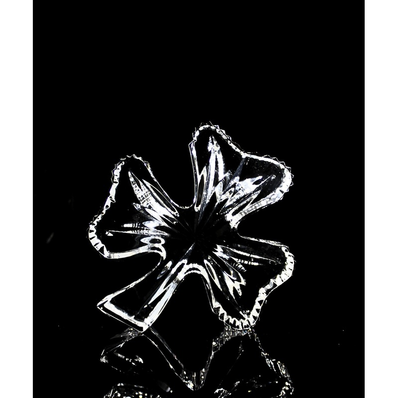 Waterford Crystal: Figurines Shamrock, 4.25"