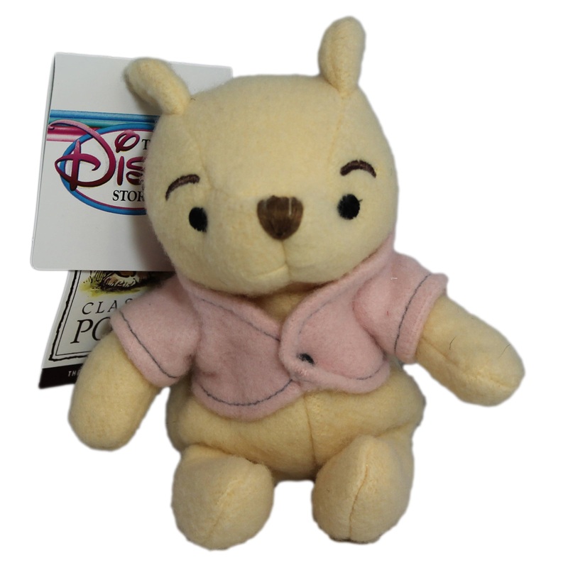 Disney Plush: Winnie the Pooh - Classic